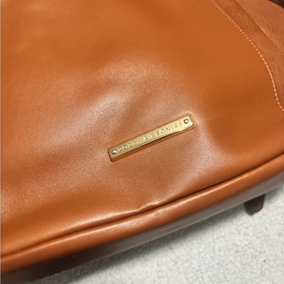 Poppy & Peonies Chestnut Backpack - Picture 4 of 5